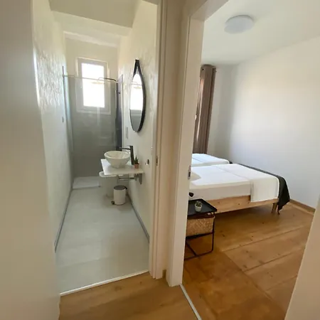 Apartman Casa Perin - Nuovo E Luminoso Per 6, Posto Auto, Zona Ospedali Padova