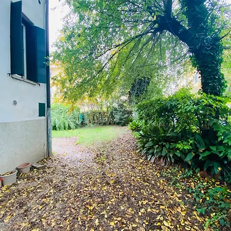 Casa Perin - Nuovo E Luminoso Per 6, Posto Auto, Zona Ospedali Apartman *